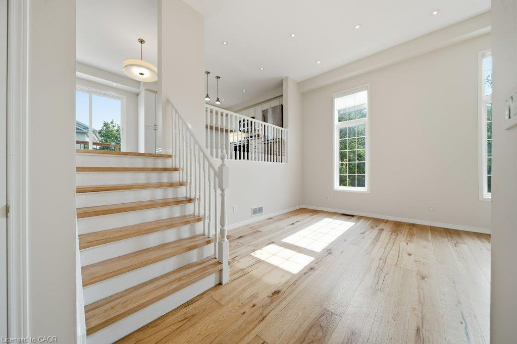 610 Violet Street Property Photo 13