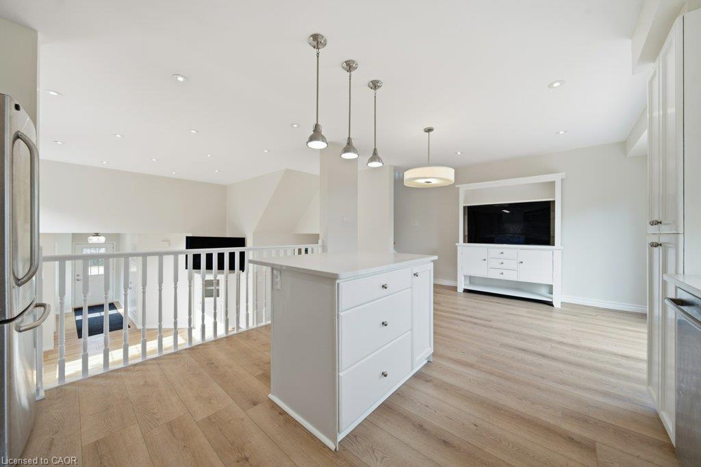 610 Violet Street Property Photo 17