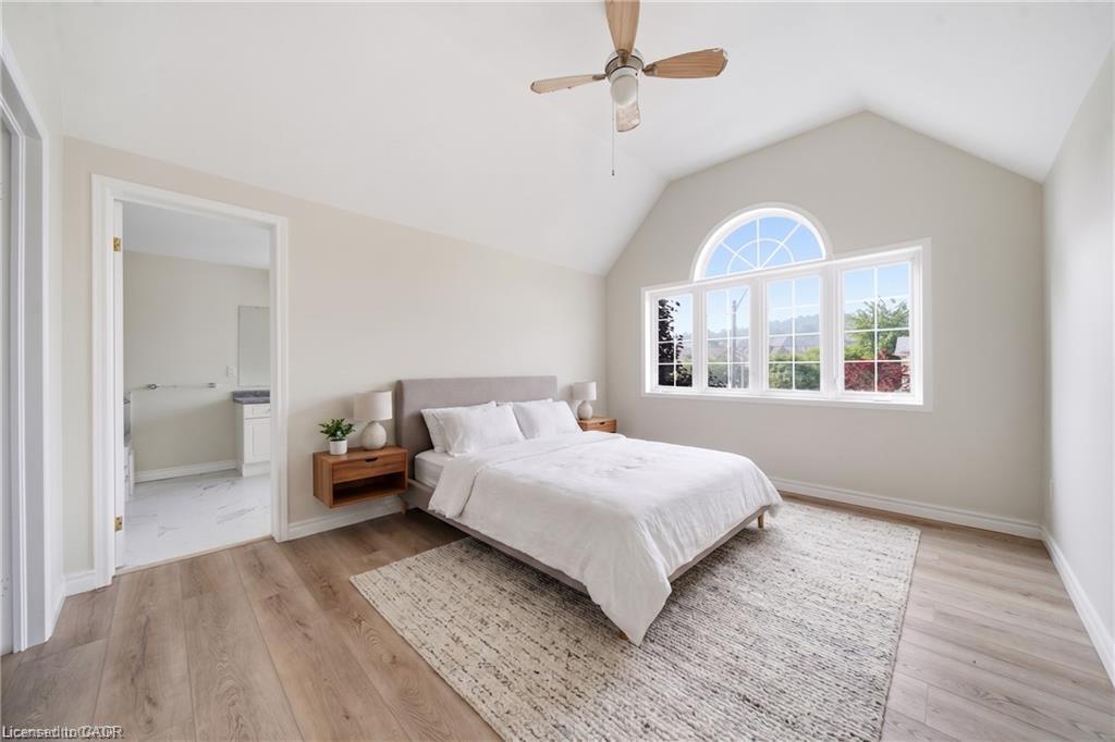 610 Violet Street Property Photo 22