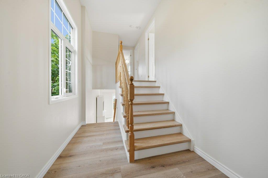 610 Violet Street Property Photo 27