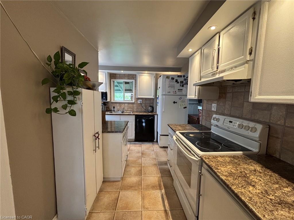 49 Highland Avenue Property Photo 10