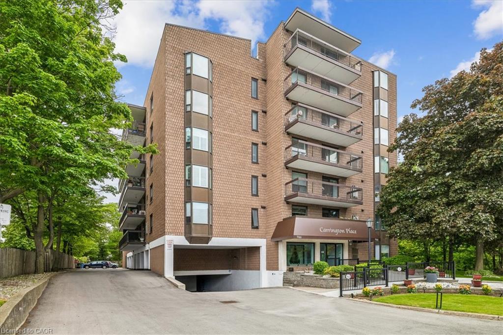 605-966 Queenston Road Property Photo 1
