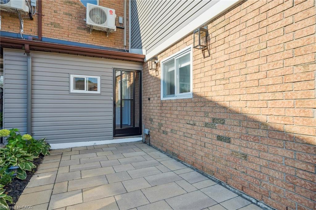 2152 Pelee Boulevard Property Photo 4