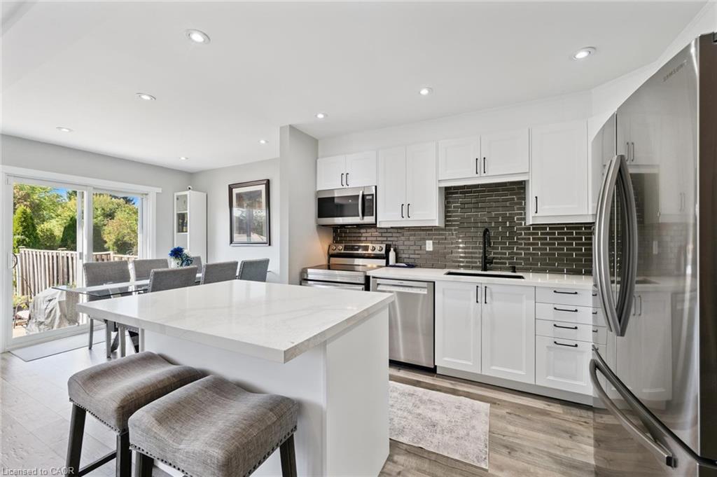 2152 Pelee Boulevard Property Photo 16