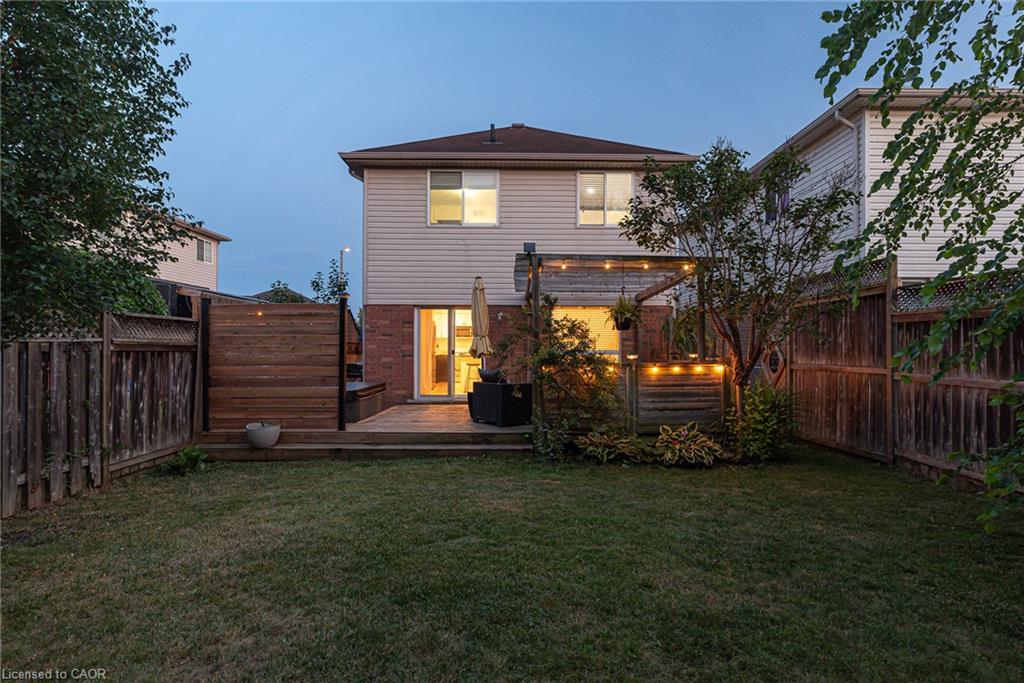 799 Commonwealth Crescent Property Photo 32