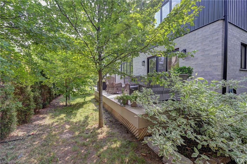 8-450 Bridgeport Road Property Photo 45