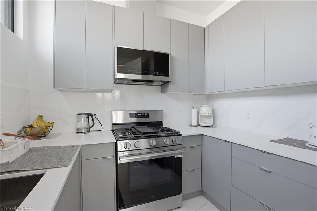 36 Windemere Road Property Photo 11