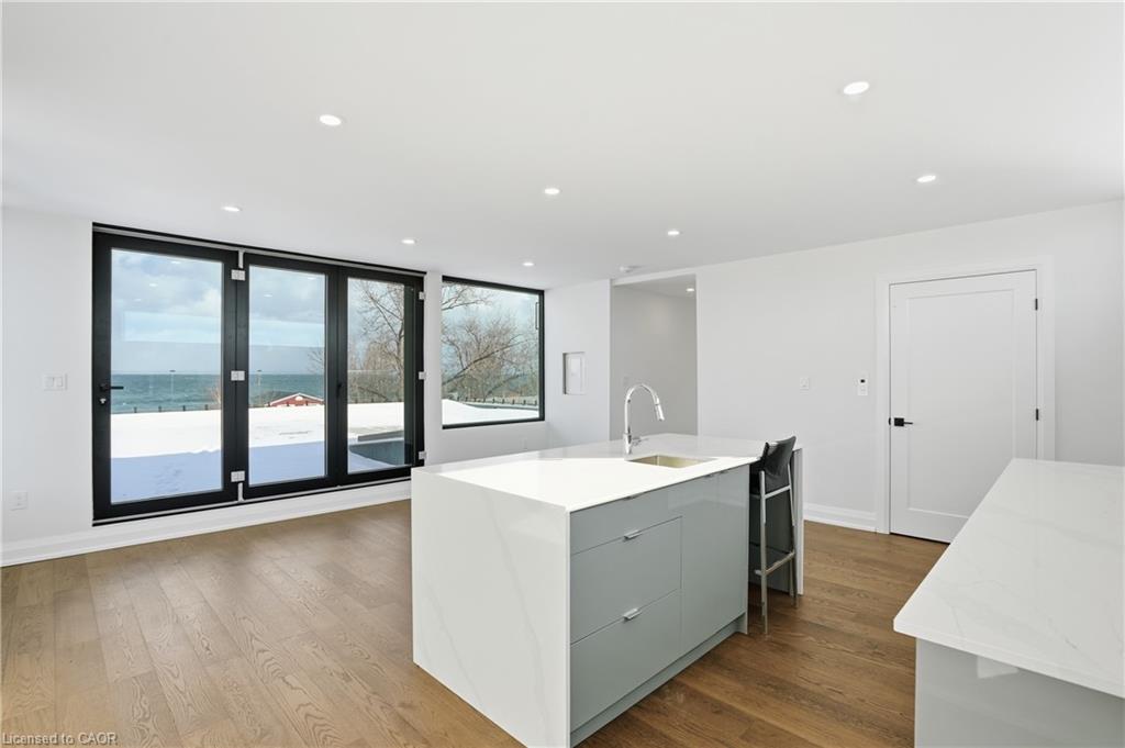 36 Windemere Road Property Photo 24