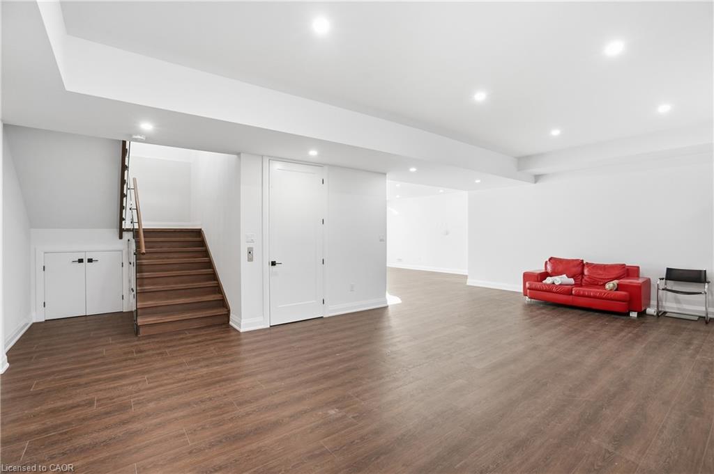 36 Windemere Road Property Photo 28