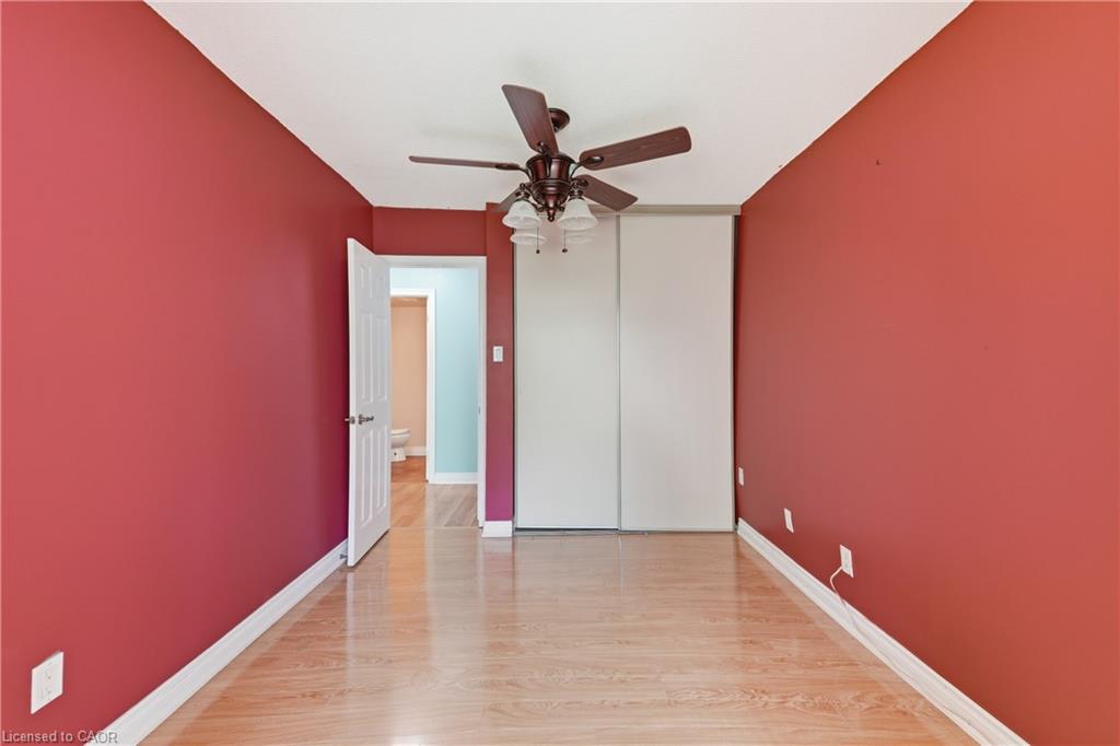 B3-7 Gale Crescent Property Photo 22