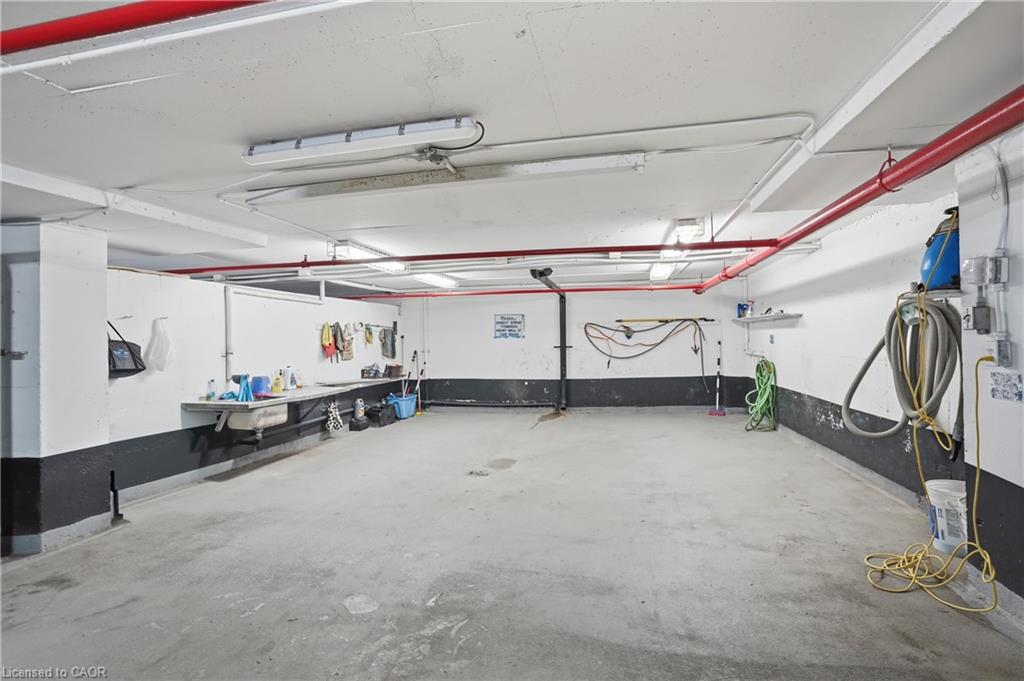 B3-7 Gale Crescent Property Photo 35