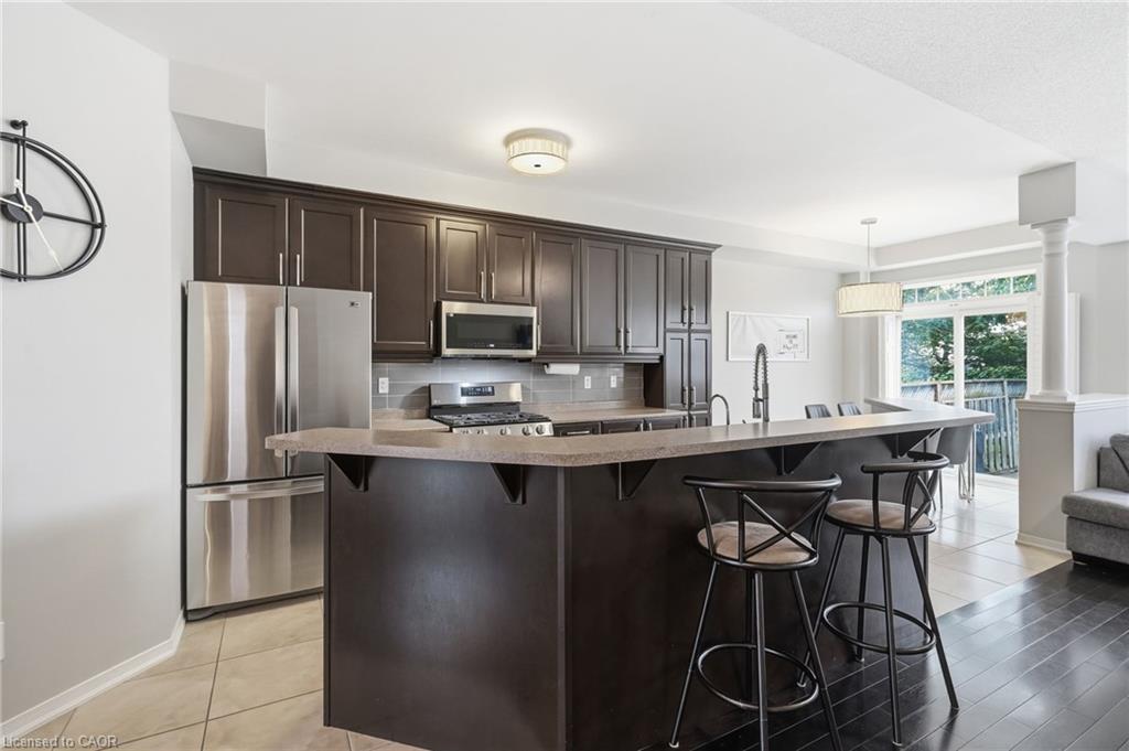 221 Nisbet Boulevard Property Photo 7