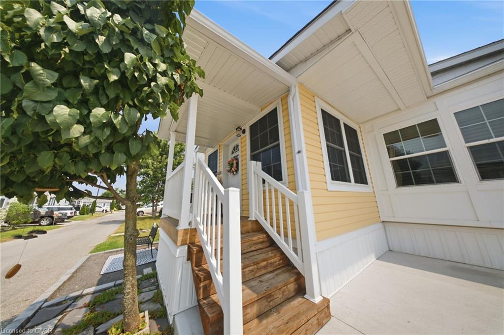222-3033 Townline Road Property Photo 4