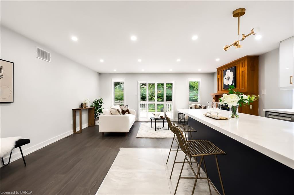 101 Dunsdon Street Property Photo 15