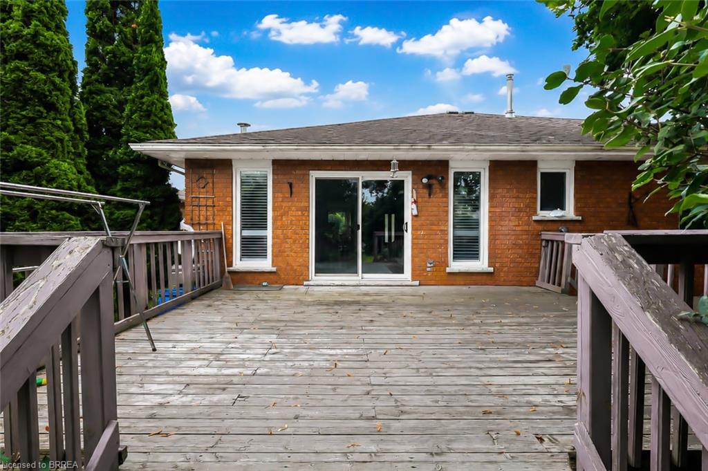 101 Dunsdon Street Property Photo 45