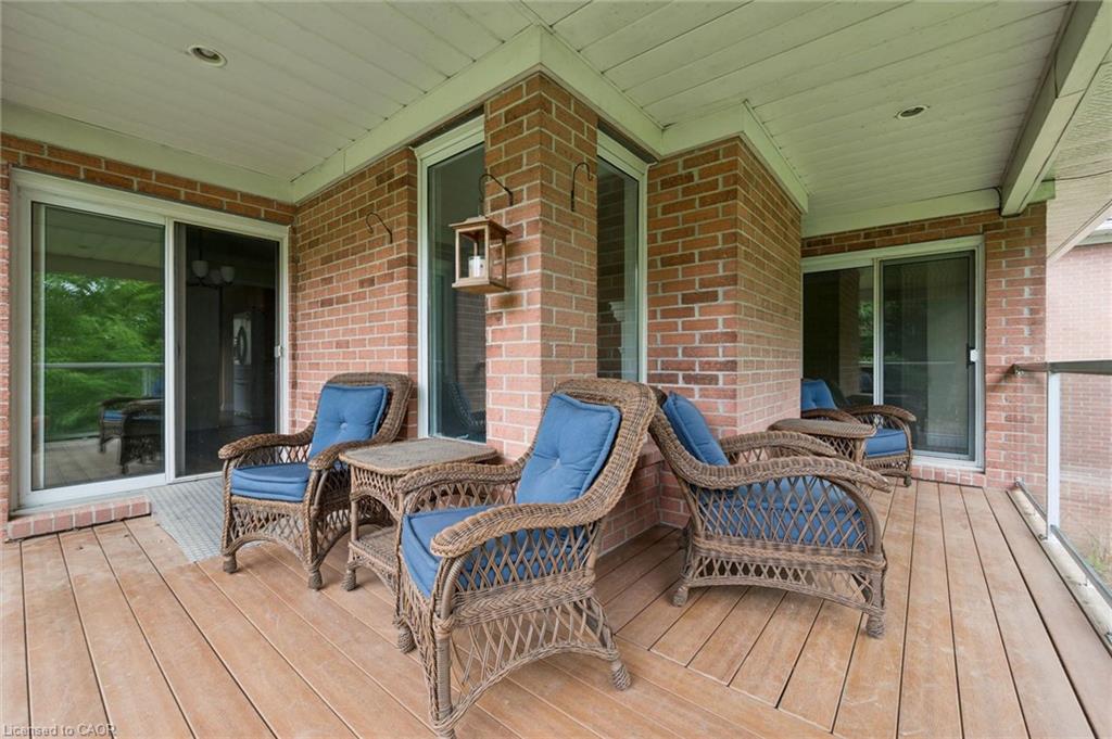 4-311 George Street N Property Photo 32