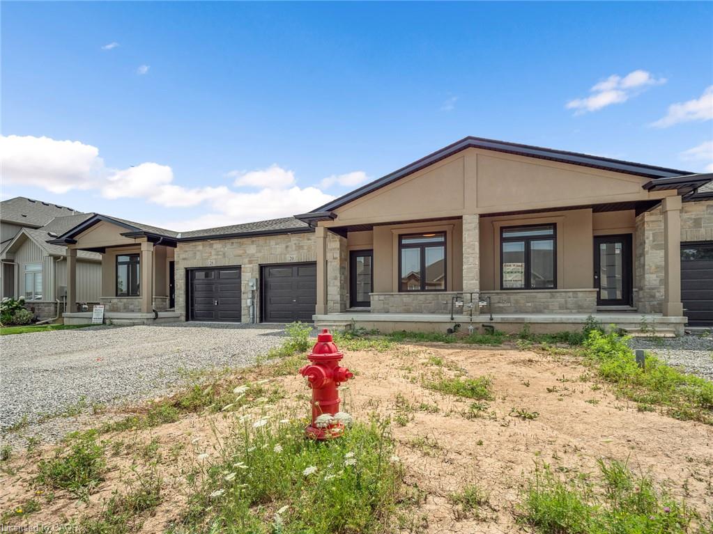 20 Austin Drive Property Photo 2