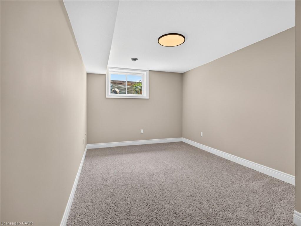 20 Austin Drive Property Photo 24