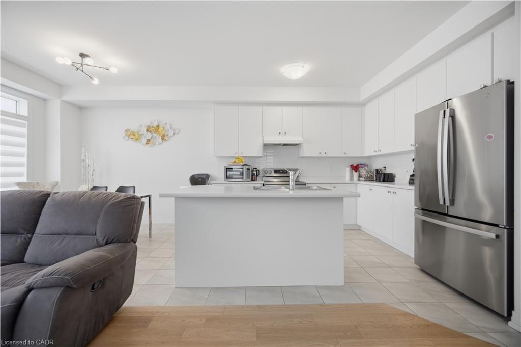 240 Velvet Way Property Photo 21
