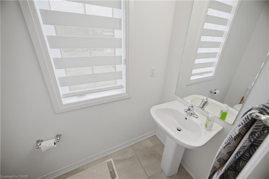 240 Velvet Way Property Photo 29