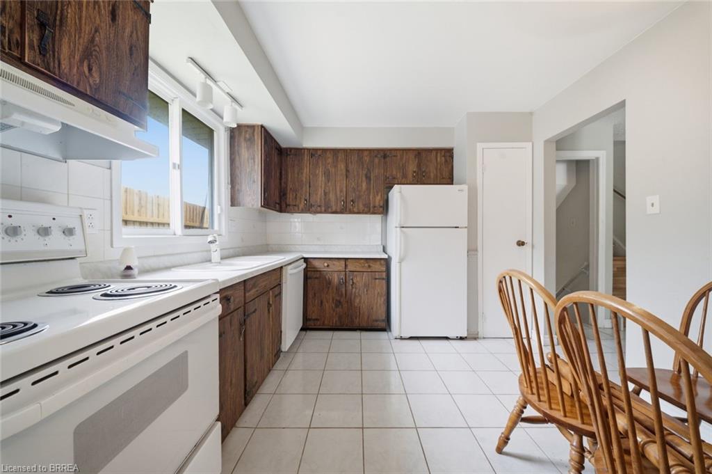 7 Sigurd Jensen Court Property Photo 10