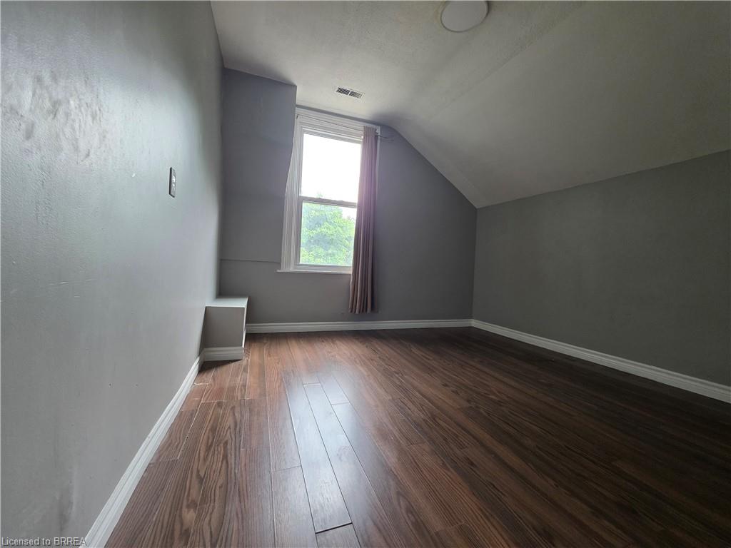 109 Sydenham Street Property Photo 16