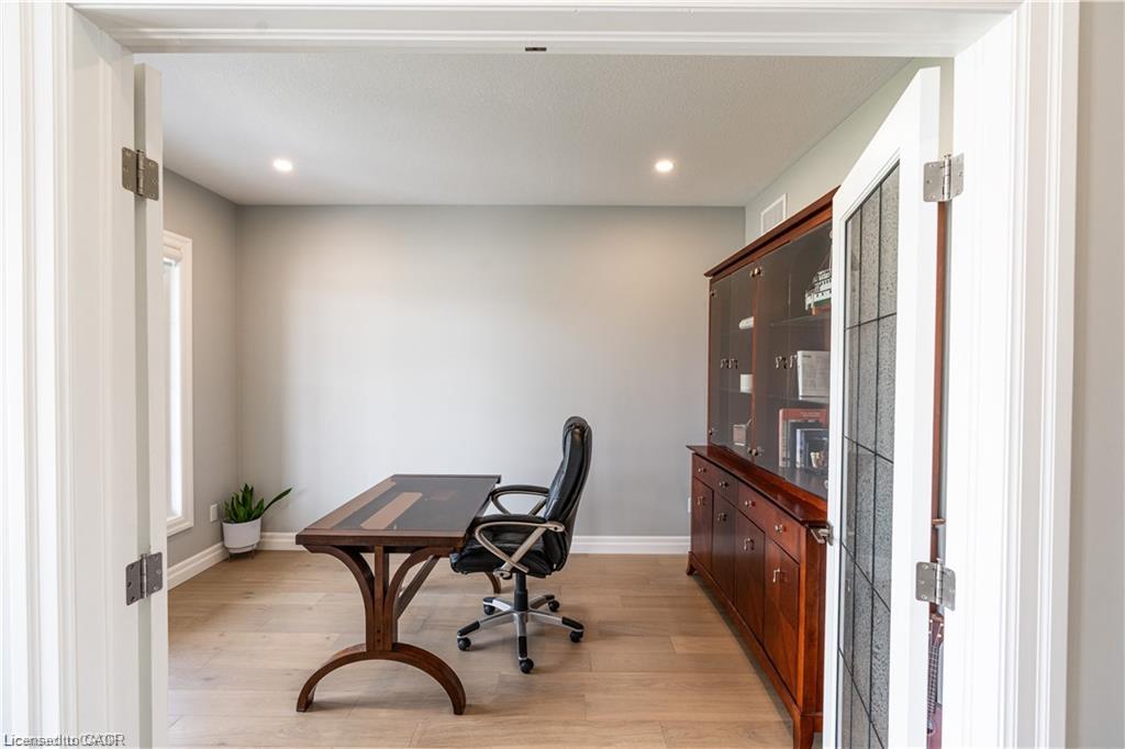 21 Hudson Drive Property Photo 17