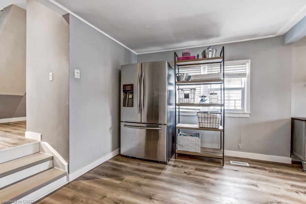 12 Pansy Avenue Property Photo 4