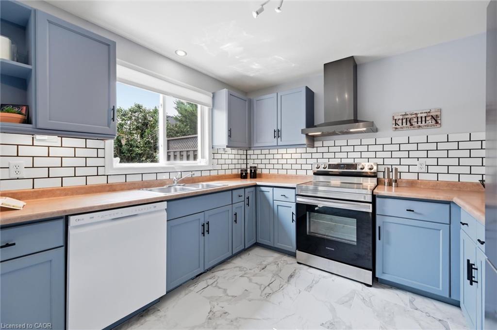 74 Liam Drive Property Photo 15