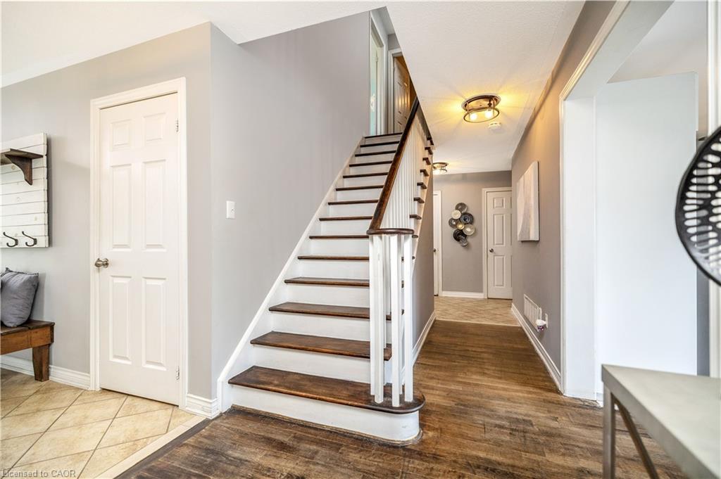 28 Brown's Crescent Property Photo 24