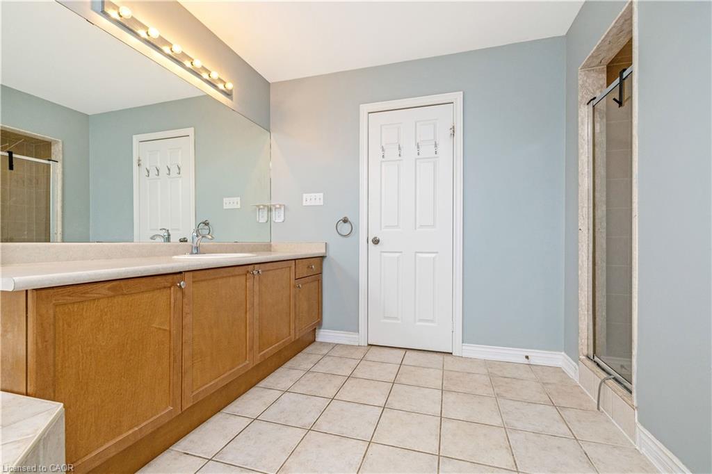 28 Brown's Crescent Property Photo 28