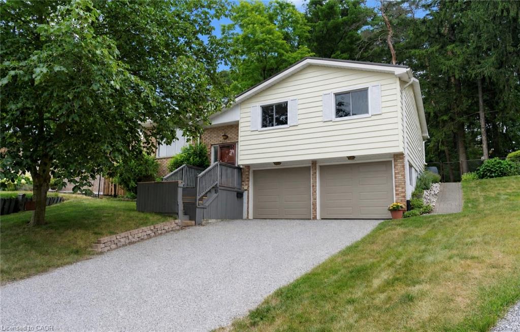 11 Glenda Street Property Photo 1