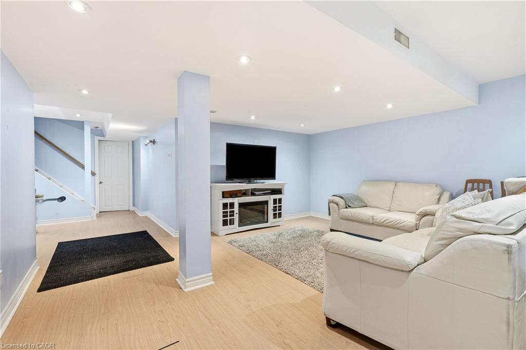 2463 Carberry Way Property Photo 25