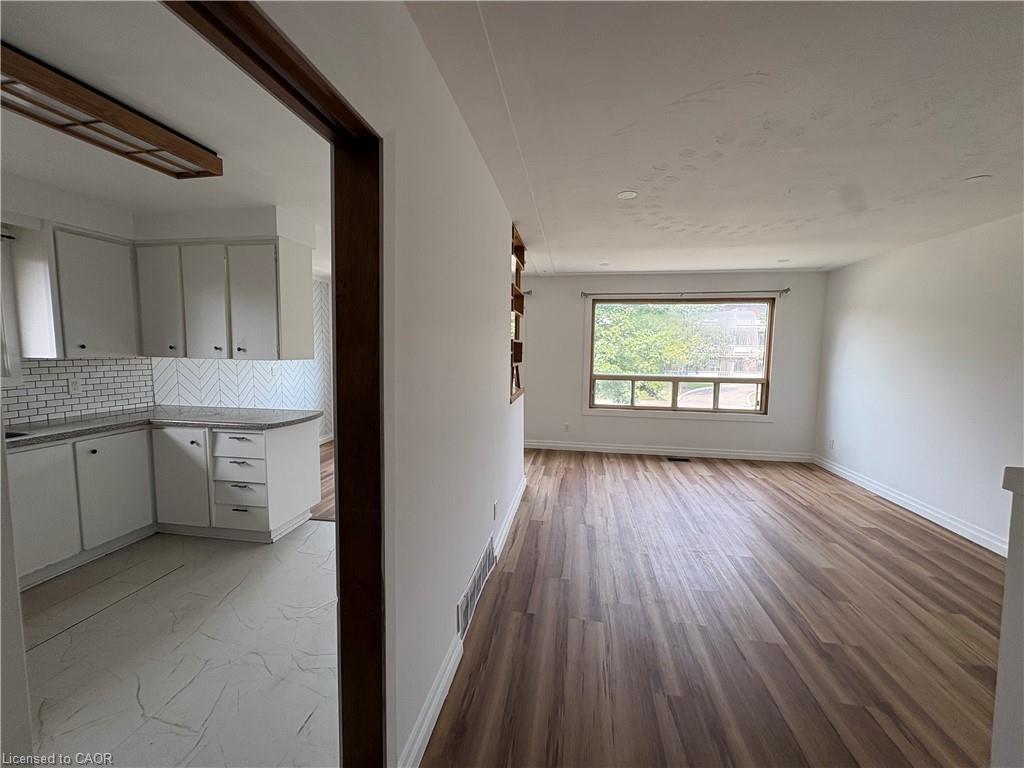 15 Champlain Avenue Property Photo 7