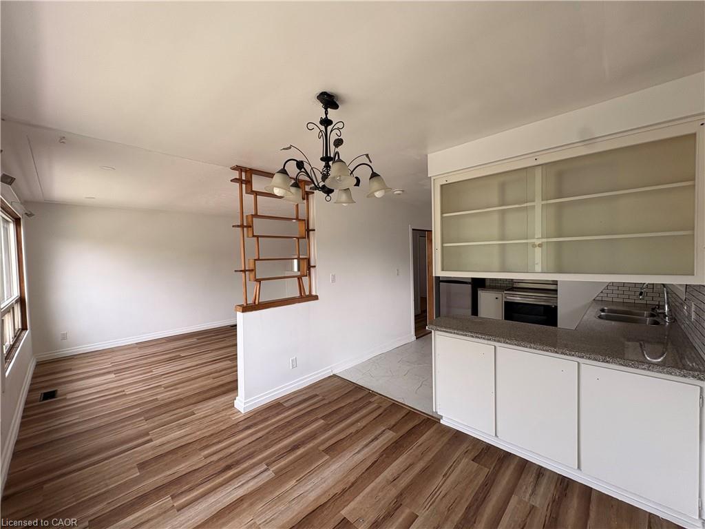 15 Champlain Avenue Property Photo 8