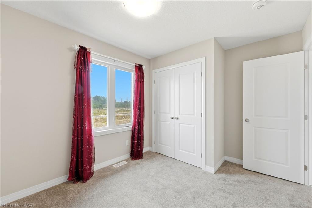 128 Dempsey Drive Property Photo 16