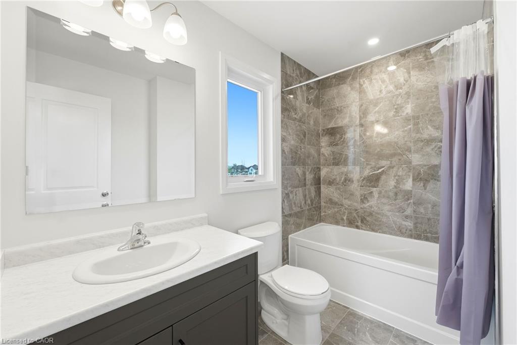 128 Dempsey Drive Property Photo 22