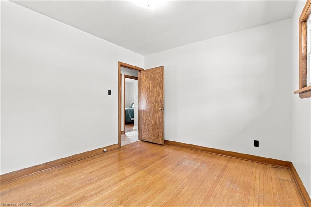 184 Murdock Avenue Property Photo 16