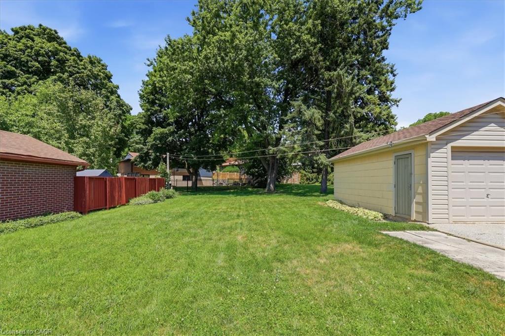 184 Murdock Avenue Property Photo 32