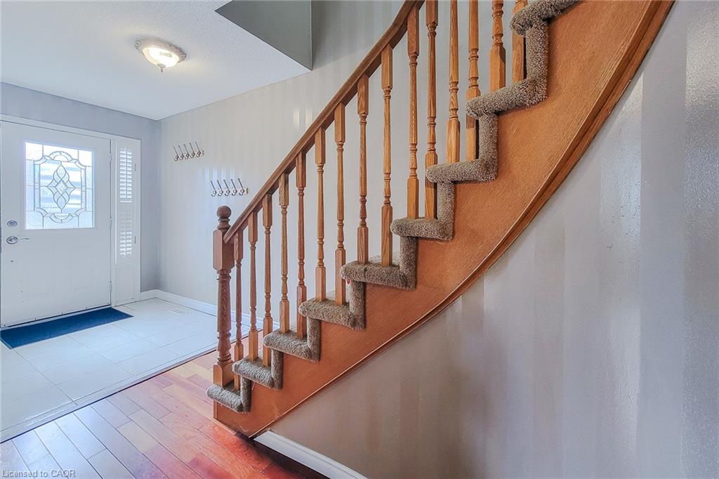 50-502 Barton Street Property Photo 7