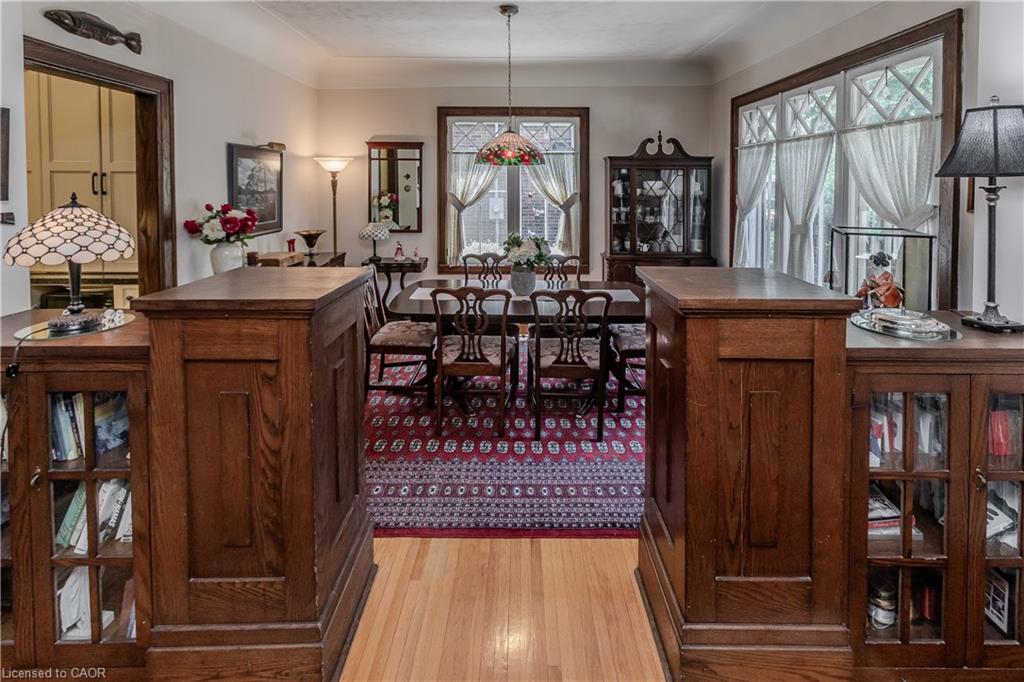 569 Locust Street Property Photo 11