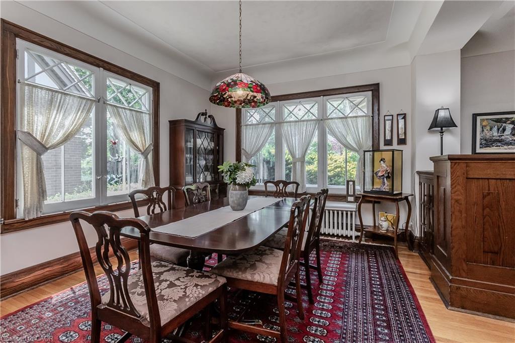 569 Locust Street Property Photo 12