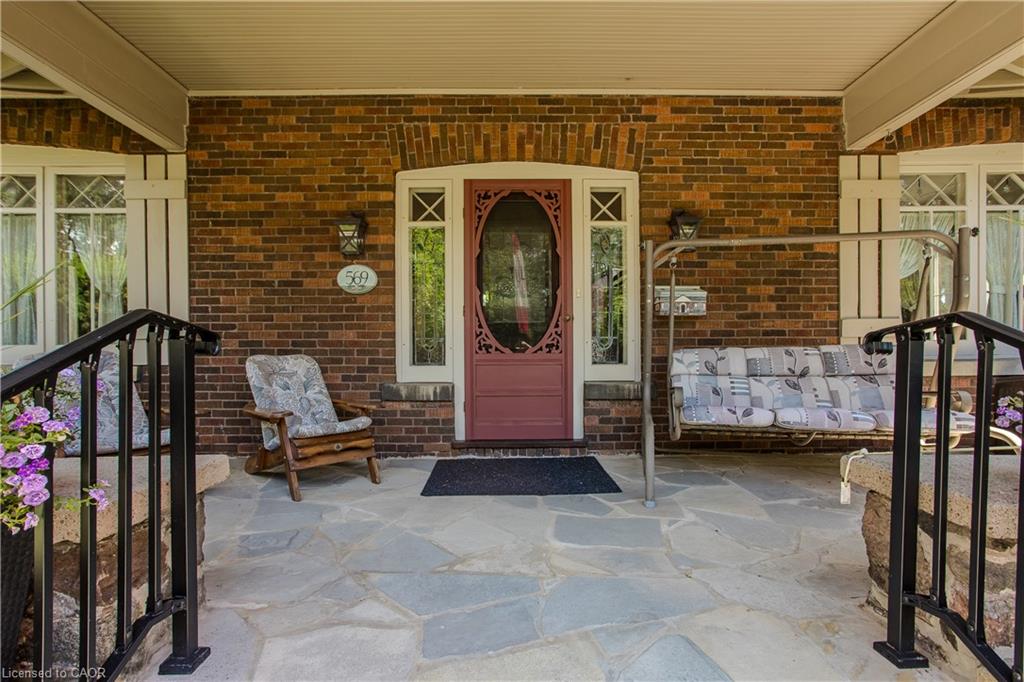 569 Locust Street Property Photo 34