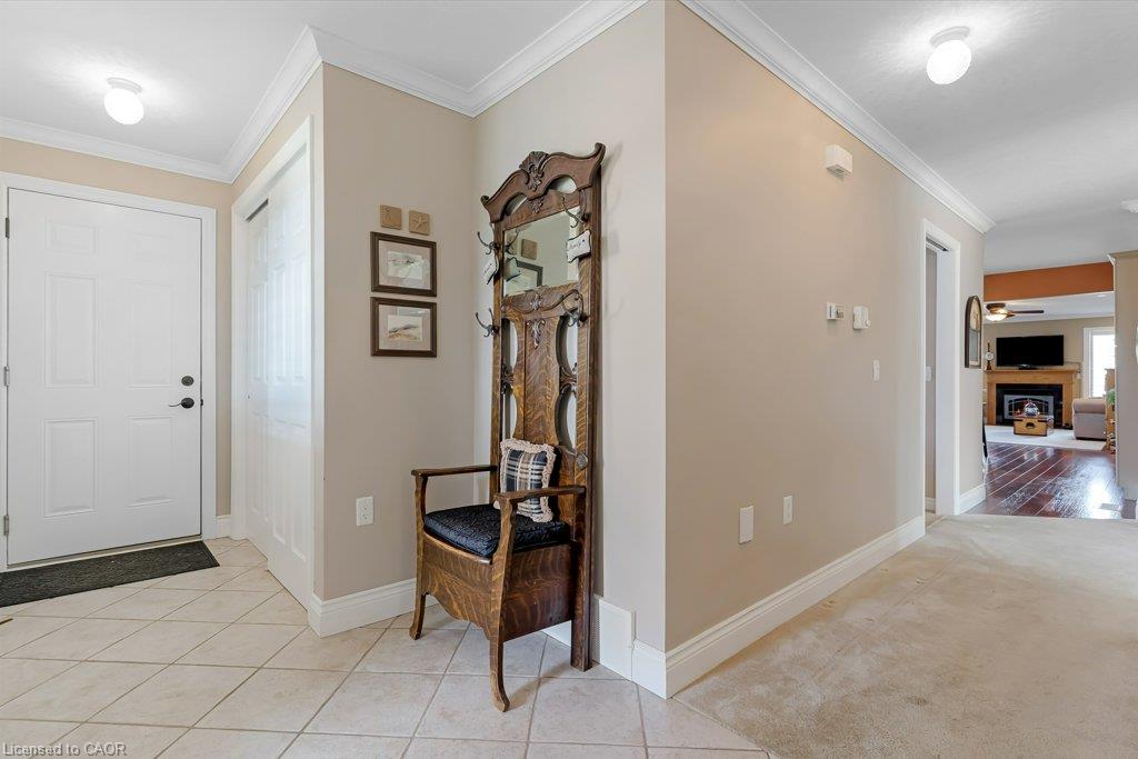 228 Glenariff Drive Property Photo 6