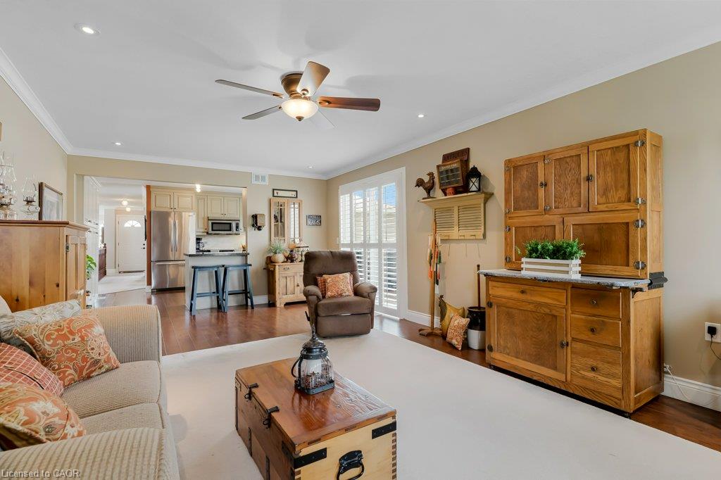 228 Glenariff Drive Property Photo 20