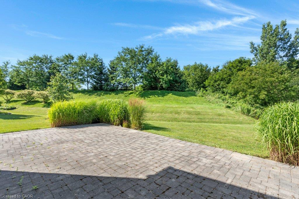 228 Glenariff Drive Property Photo 44