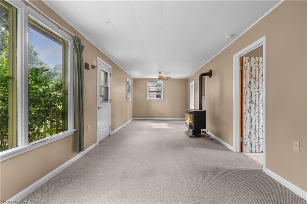 1645 King Street N Property Photo 40