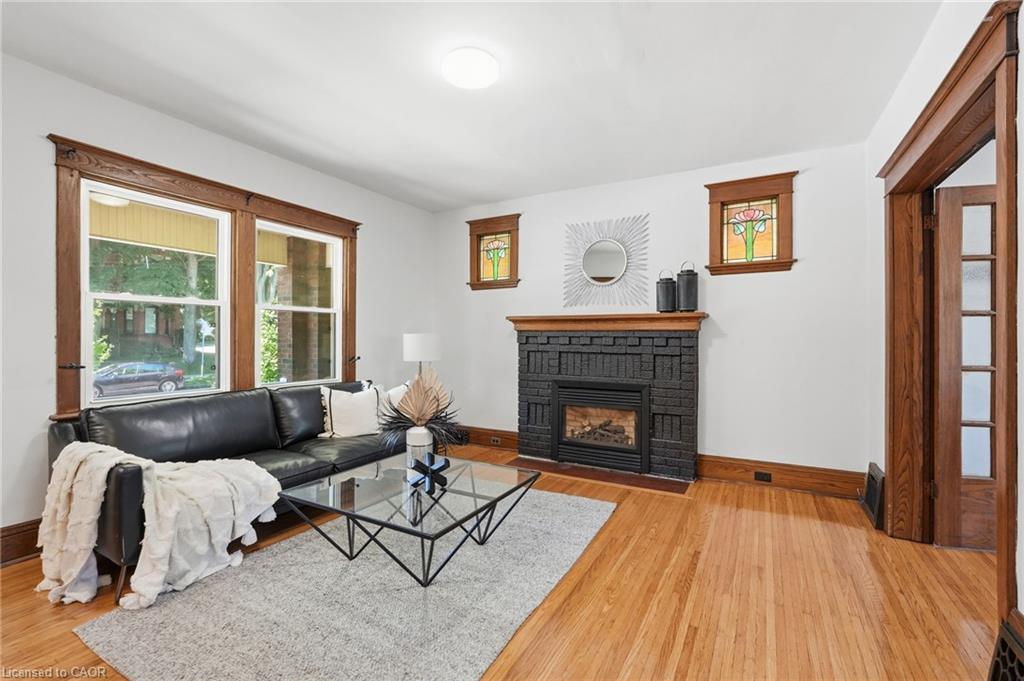 37 Maplewood Avenue Property Photo 5