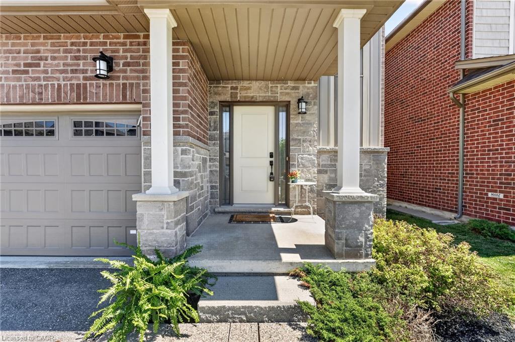 149 Dennis Drive Property Photo 4