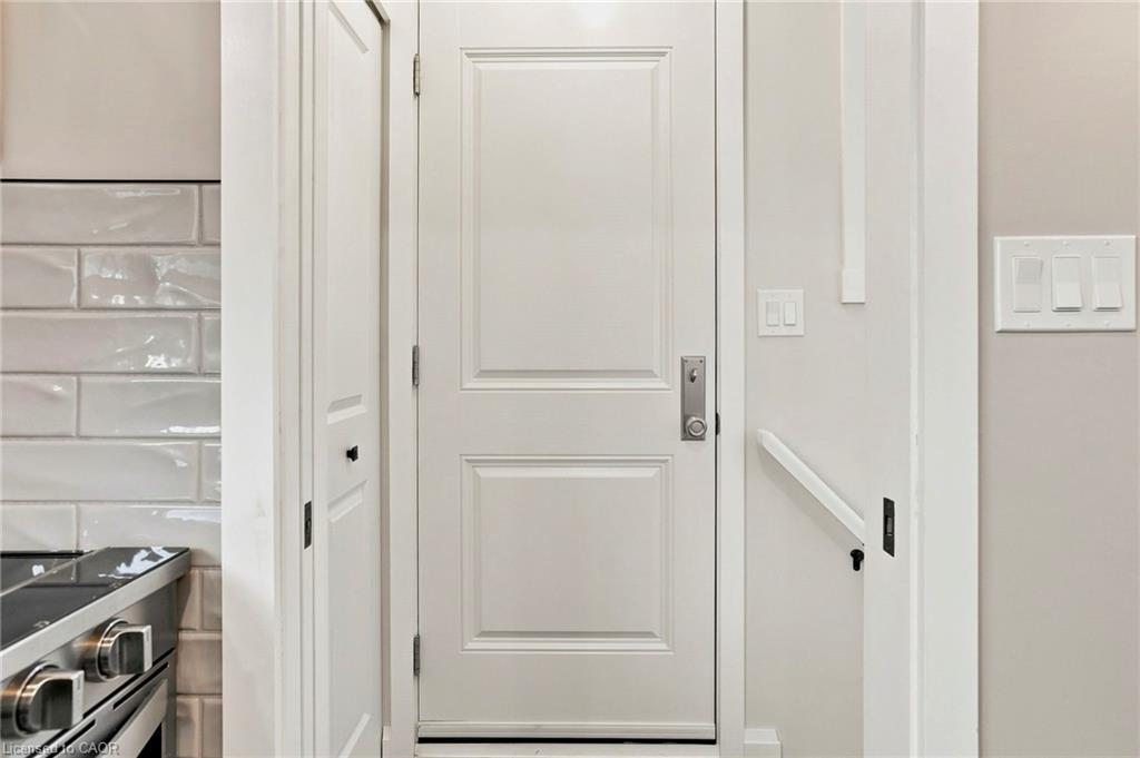1008 Garth Street Property Photo 15